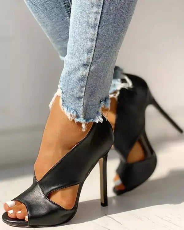 Evadne - Eleganckie buty na szpilce z wycięciami