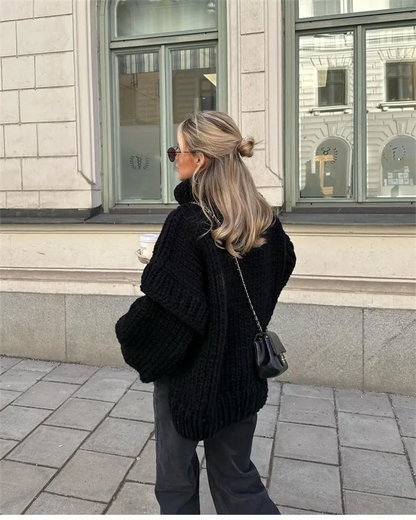 Magda | Damski sweter oversize z golfem