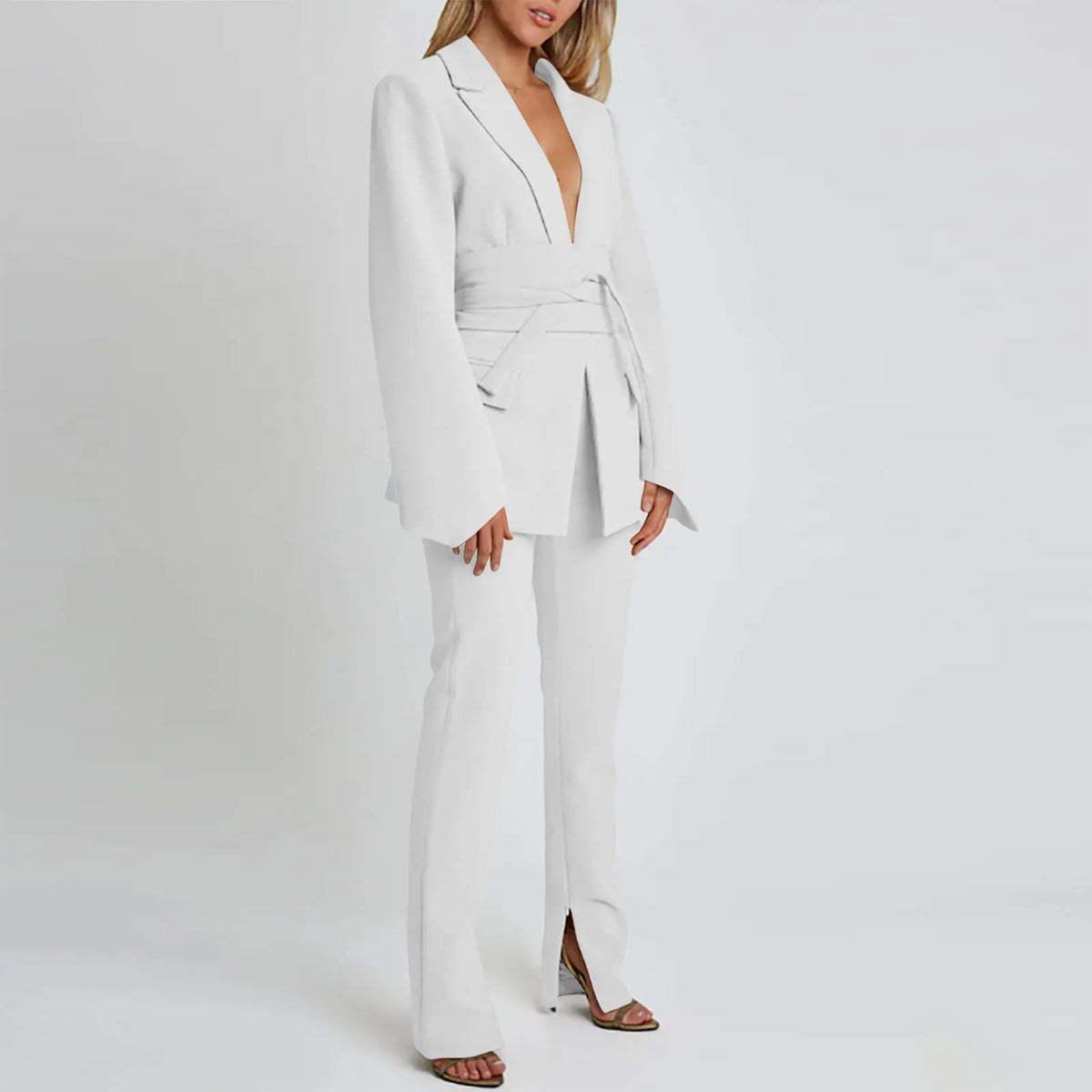 Ivy | Elegancka damska marynarka z paskiem