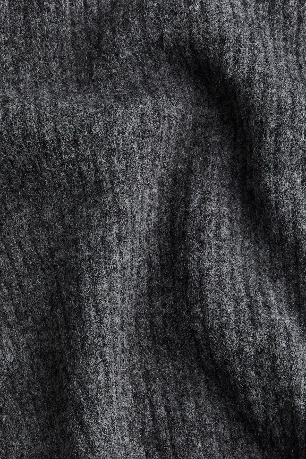 Soly | Sweter z odkrytymi ramionami
